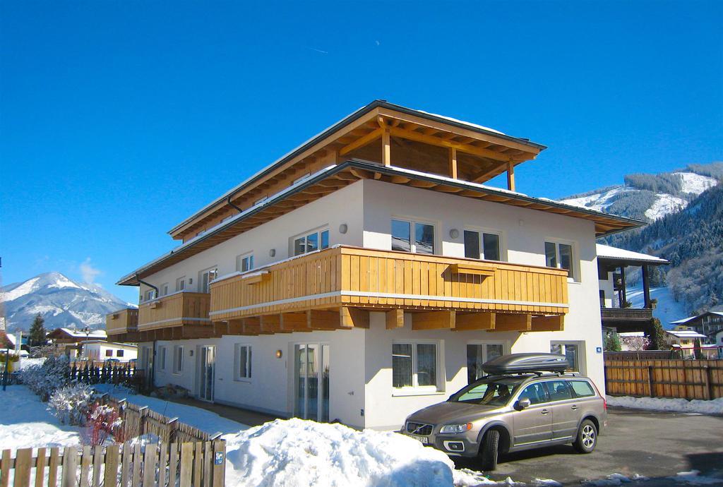 Apartment Riccardo - By Alpen Apartments Kaprun Eksteriør bilde